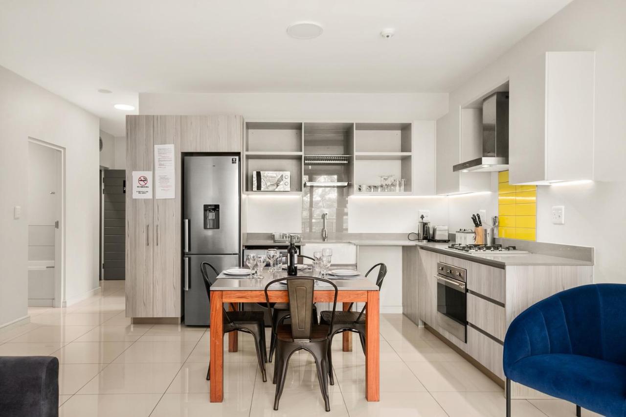 Easy Stay - The Median Rosebank โจฮันเนสเบิร์ก ภายนอก รูปภาพ