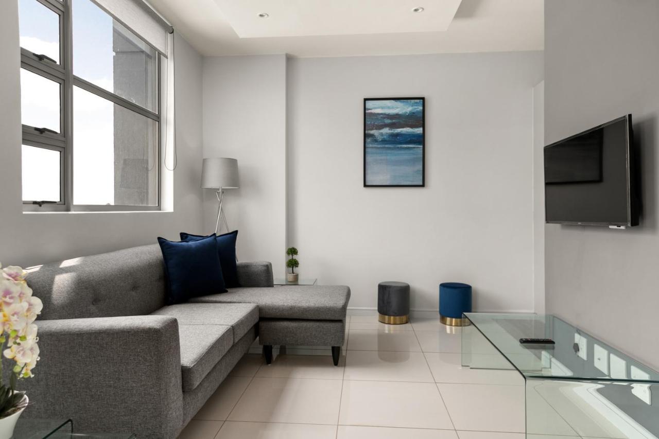 Easy Stay - The Median Rosebank โจฮันเนสเบิร์ก ภายนอก รูปภาพ