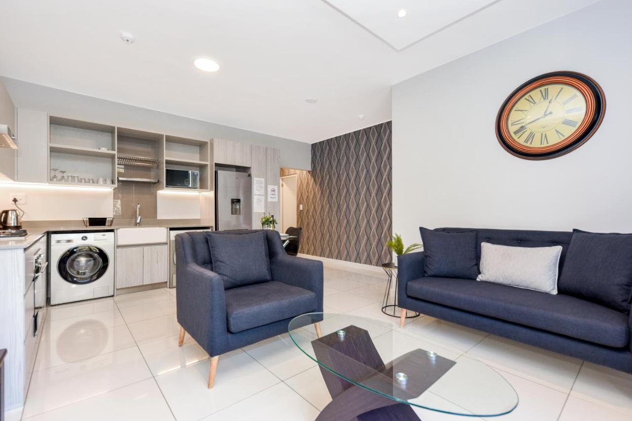 Easy Stay - The Median Rosebank โจฮันเนสเบิร์ก ภายนอก รูปภาพ