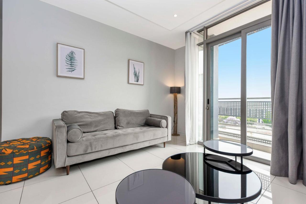 Easy Stay - The Median Rosebank โจฮันเนสเบิร์ก ภายนอก รูปภาพ