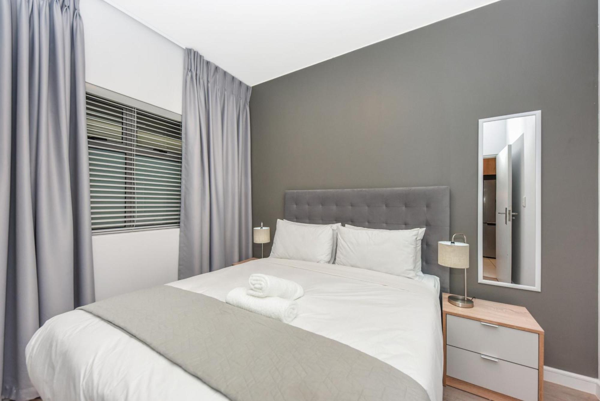 Easy Stay - The Median Rosebank โจฮันเนสเบิร์ก ภายนอก รูปภาพ